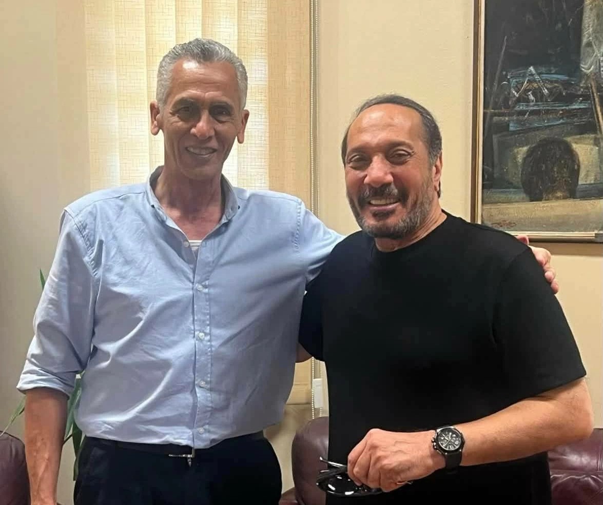 بسبب أجور الموسيقيين.. على الحجار يعلن عودته لمهرجات الموسيقى العربية